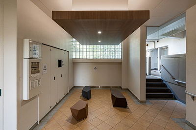 所沢パークタウン駅前プラザ・駅前通り